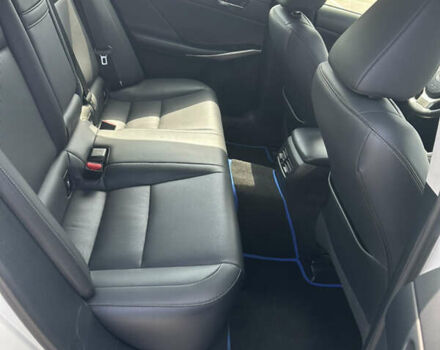 Белый Лексус ИС, объемом двигателя 2.5 л и пробегом 160 тыс. км за 16900 $, фото 7 на Automoto.ua