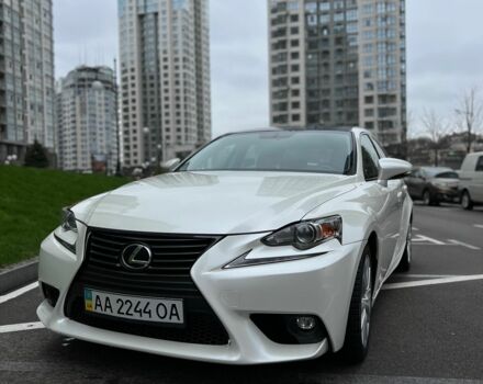 Белый Лексус ИС, объемом двигателя 2.5 л и пробегом 157 тыс. км за 14400 $, фото 19 на Automoto.ua