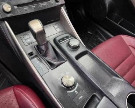 Белый Лексус ИС, объемом двигателя 2.5 л и пробегом 99 тыс. км за 8600 $, фото 11 на Automoto.ua