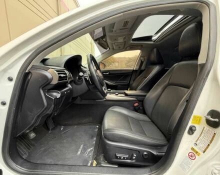 Білий Лексус ІС, об'ємом двигуна 2.5 л та пробігом 80 тис. км за 14300 $, фото 8 на Automoto.ua