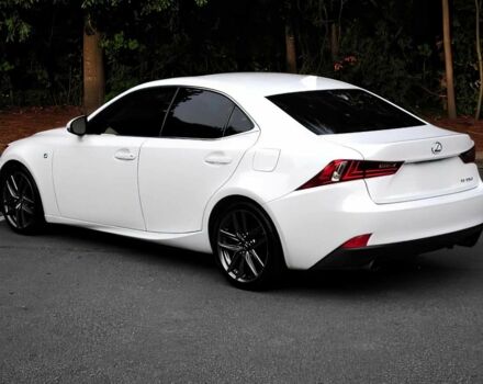 Білий Лексус ІС, об'ємом двигуна 2.5 л та пробігом 80 тис. км за 9900 $, фото 6 на Automoto.ua