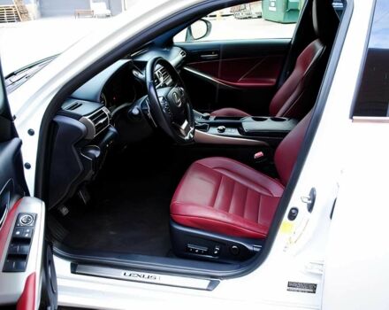 Білий Лексус ІС, об'ємом двигуна 2.5 л та пробігом 80 тис. км за 9900 $, фото 8 на Automoto.ua