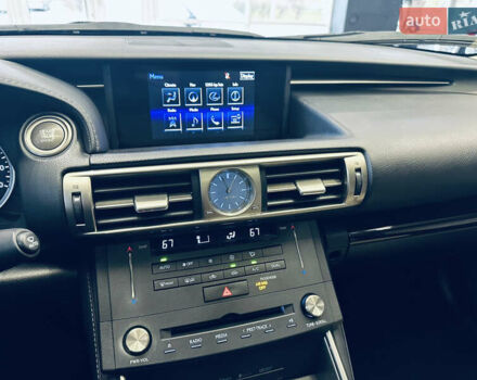 Белый Лексус ИС, объемом двигателя 2.5 л и пробегом 98 тыс. км за 16900 $, фото 30 на Automoto.ua