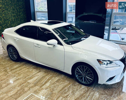 Белый Лексус ИС, объемом двигателя 2.5 л и пробегом 98 тыс. км за 16900 $, фото 6 на Automoto.ua