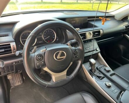 Белый Лексус ИС, объемом двигателя 2.5 л и пробегом 157 тыс. км за 14400 $, фото 11 на Automoto.ua