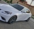 Белый Лексус ИС, объемом двигателя 2.5 л и пробегом 165 тыс. км за 17000 $, фото 1 на Automoto.ua