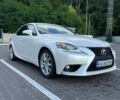 Белый Лексус ИС, объемом двигателя 2.5 л и пробегом 105 тыс. км за 15000 $, фото 1 на Automoto.ua