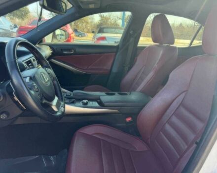 Белый Лексус ИС, объемом двигателя 3.5 л и пробегом 75 тыс. км за 3500 $, фото 7 на Automoto.ua