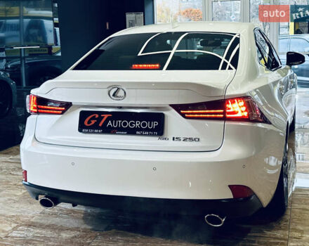Белый Лексус ИС, объемом двигателя 2.5 л и пробегом 98 тыс. км за 16900 $, фото 10 на Automoto.ua