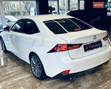Белый Лексус ИС, объемом двигателя 2.5 л и пробегом 98 тыс. км за 16900 $, фото 12 на Automoto.ua