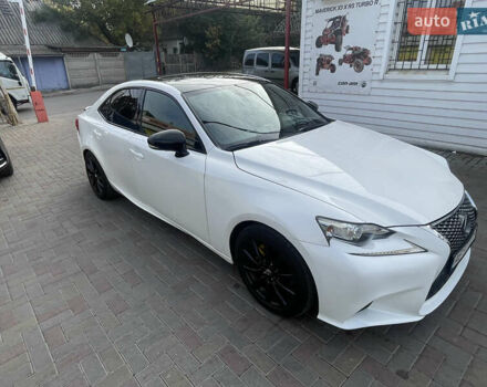 Белый Лексус ИС, объемом двигателя 2.49 л и пробегом 192 тыс. км за 18500 $, фото 5 на Automoto.ua