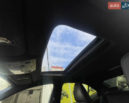 Белый Лексус ИС, объемом двигателя 2.49 л и пробегом 192 тыс. км за 18500 $, фото 6 на Automoto.ua