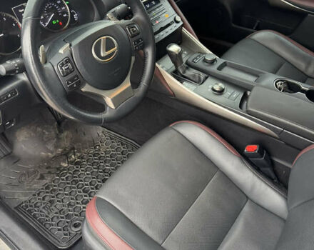 Белый Лексус ИС, объемом двигателя 2 л и пробегом 115 тыс. км за 17700 $, фото 33 на Automoto.ua