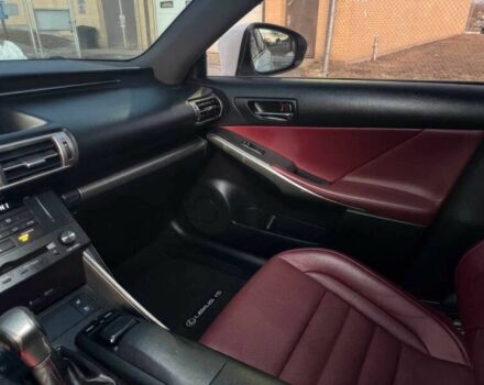 Білий Лексус ІС, об'ємом двигуна 3.5 л та пробігом 66 тис. км за 9900 $, фото 11 на Automoto.ua