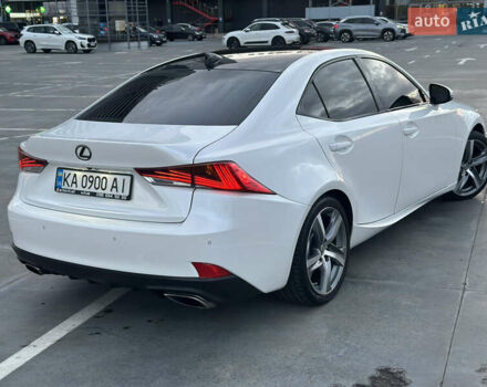 Белый Лексус ИС, объемом двигателя 2 л и пробегом 150 тыс. км за 17999 $, фото 7 на Automoto.ua