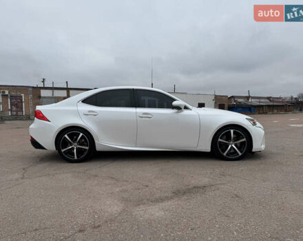 Білий Лексус ІС, об'ємом двигуна 2 л та пробігом 115 тис. км за 17700 $, фото 8 на Automoto.ua