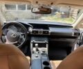 Белый Лексус ИС, объемом двигателя 2 л и пробегом 60 тыс. км за 22500 $, фото 7 на Automoto.ua