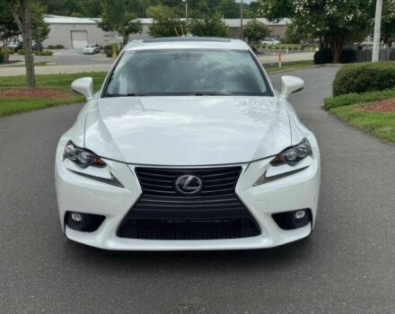 Лексус ИС 2016 в Львове на Automoto.ua Белый Лексус ИС, объемом двигателя 2 л и пробегом 73 тыс. км за 14500 $, фото 1 на Automoto.ua
