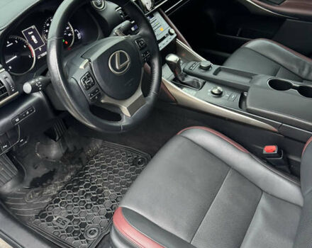 Белый Лексус ИС, объемом двигателя 2 л и пробегом 115 тыс. км за 17700 $, фото 15 на Automoto.ua
