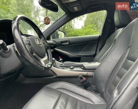 Белый Лексус ИС, объемом двигателя 2 л и пробегом 106 тыс. км за 16790 $, фото 22 на Automoto.ua