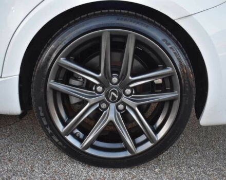 Белый Лексус ИС, объемом двигателя 2 л и пробегом 80 тыс. км за 9900 $, фото 12 на Automoto.ua