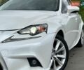Белый Лексус ИС, объемом двигателя 2 л и пробегом 169 тыс. км за 17400 $, фото 1 на Automoto.ua