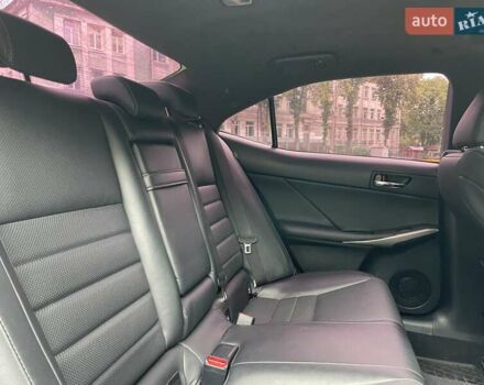 Белый Лексус ИС, объемом двигателя 2 л и пробегом 106 тыс. км за 16790 $, фото 17 на Automoto.ua