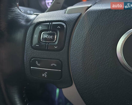 Белый Лексус ИС, объемом двигателя 2 л и пробегом 150 тыс. км за 17999 $, фото 39 на Automoto.ua