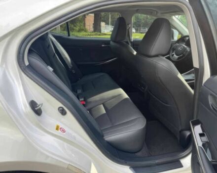 Лексус ИС 2016 в Львове на Automoto.ua Белый Лексус ИС, объемом двигателя 2 л и пробегом 73 тыс. км за 14500 $, фото 11 на Automoto.ua