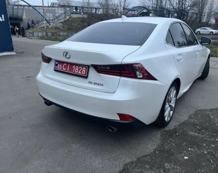 Белый Лексус ИС, объемом двигателя 2 л и пробегом 168 тыс. км за 17999 $, фото 4 на Automoto.ua