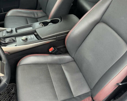 Білий Лексус ІС, об'ємом двигуна 2 л та пробігом 115 тис. км за 17700 $, фото 33 на Automoto.ua