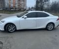 Белый Лексус ИС, объемом двигателя 2 л и пробегом 168 тыс. км за 17999 $, фото 2 на Automoto.ua