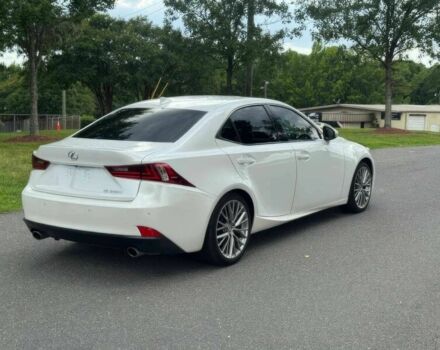 Лексус ИС 2016 в Львове на Automoto.ua Белый Лексус ИС, объемом двигателя 2 л и пробегом 73 тыс. км за 14500 $, фото 7 на Automoto.ua