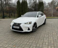 Белый Лексус ИС, объемом двигателя 2 л и пробегом 115 тыс. км за 17700 $, фото 2 на Automoto.ua