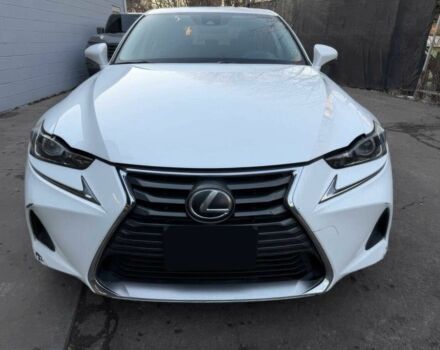 Белый Лексус ИС, объемом двигателя 2 л и пробегом 75 тыс. км за 5900 $, фото 1 на Automoto.ua
