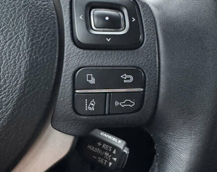 Белый Лексус ИС, объемом двигателя 2 л и пробегом 115 тыс. км за 17700 $, фото 21 на Automoto.ua