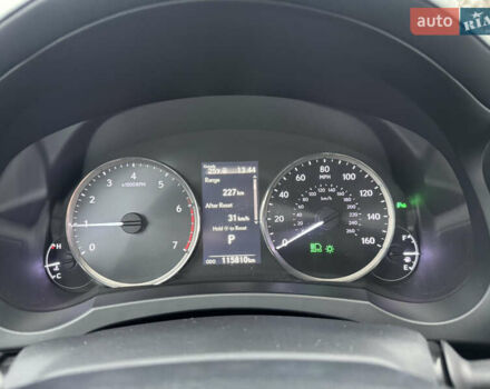 Білий Лексус ІС, об'ємом двигуна 2 л та пробігом 115 тис. км за 17700 $, фото 27 на Automoto.ua