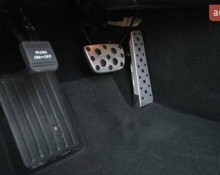 Белый Лексус ИС, объемом двигателя 2 л и пробегом 90 тыс. км за 26500 $, фото 26 на Automoto.ua