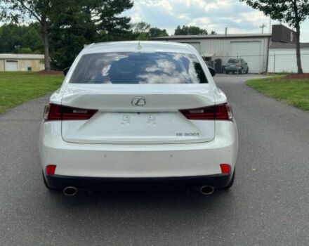 Лексус ИС 2016 в Львове на Automoto.ua Белый Лексус ИС, объемом двигателя 2 л и пробегом 73 тыс. км за 14500 $, фото 6 на Automoto.ua