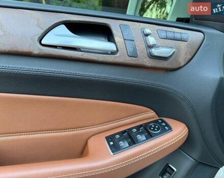 Белый Лексус ИС, объемом двигателя 2 л и пробегом 141 тыс. км за 18534 $, фото 4 на Automoto.ua