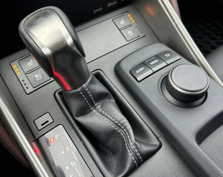 Білий Лексус ІС, об'ємом двигуна 2 л та пробігом 115 тис. км за 17700 $, фото 31 на Automoto.ua