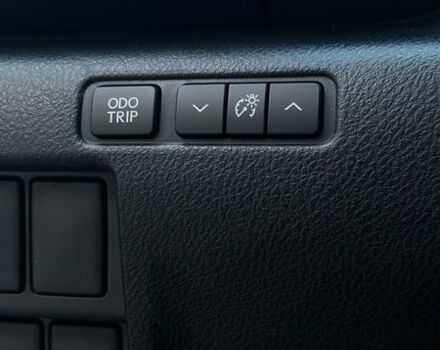 Білий Лексус ІС, об'ємом двигуна 2 л та пробігом 169 тис. км за 17999 $, фото 25 на Automoto.ua