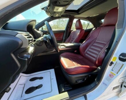 Білий Лексус ІС, об'ємом двигуна 2 л та пробігом 77 тис. км за 6000 $, фото 8 на Automoto.ua