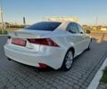 Белый Лексус ИС, объемом двигателя 0 л и пробегом 170 тыс. км за 15900 $, фото 5 на Automoto.ua