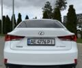 Белый Лексус ИС, объемом двигателя 2 л и пробегом 92 тыс. км за 17900 $, фото 5 на Automoto.ua