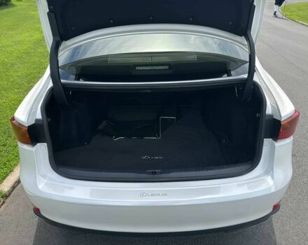 Белый Лексус ИС, объемом двигателя 3.5 л и пробегом 50 тыс. км за 11000 $, фото 13 на Automoto.ua