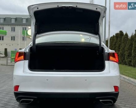 Білий Лексус ІС, об'ємом двигуна 2 л та пробігом 64 тис. км за 20500 $, фото 59 на Automoto.ua