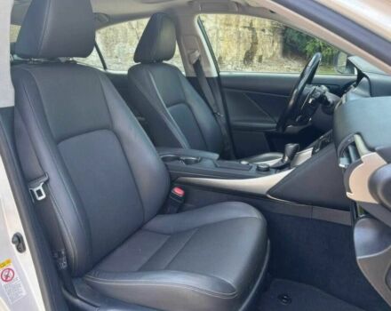 Белый Лексус ИС, объемом двигателя 3.5 л и пробегом 61 тыс. км за 5900 $, фото 8 на Automoto.ua