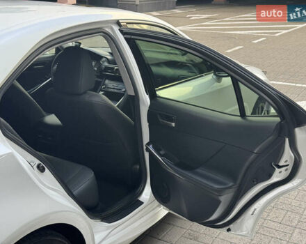 Белый Лексус ИС, объемом двигателя 2 л и пробегом 59 тыс. км за 20700 $, фото 14 на Automoto.ua