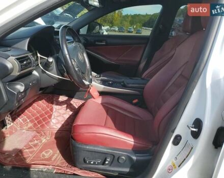 Білий Лексус ІС, об'ємом двигуна 0 л та пробігом 88 тис. км за 5700 $, фото 6 на Automoto.ua